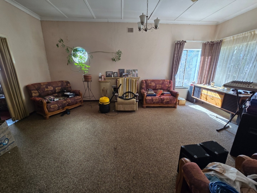 3 Bedroom Property for Sale in Potchefstroom South North West